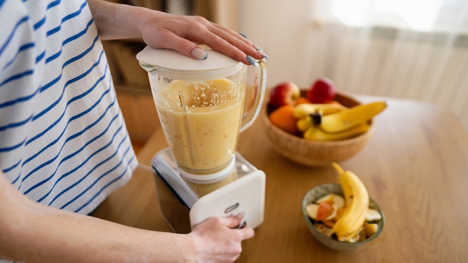 Popular smoothie ingredient may reduce one key health benefit, study suggests