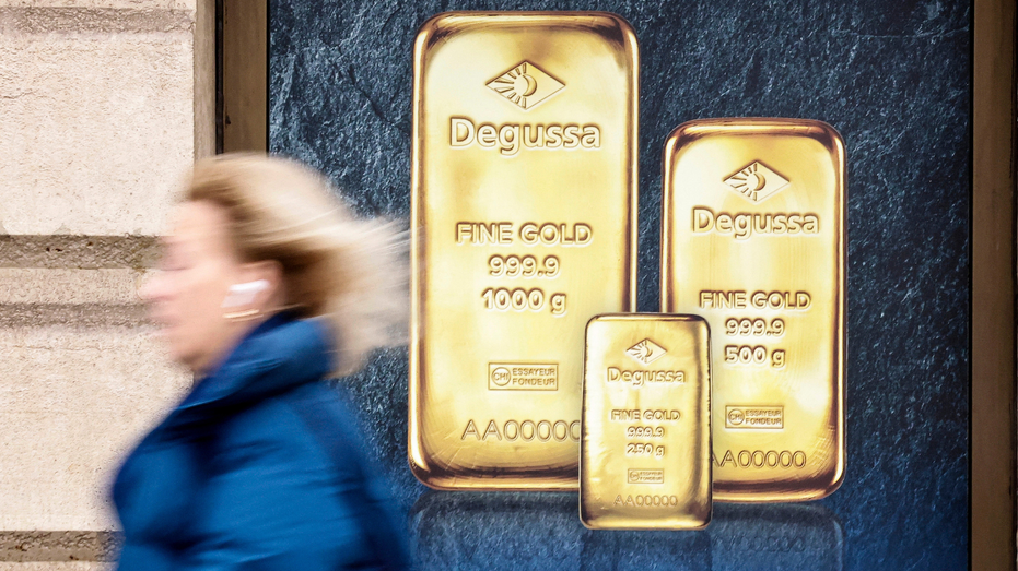 A quiet rush for gold is sweeping the globe — here's why countries are stockpiling it
