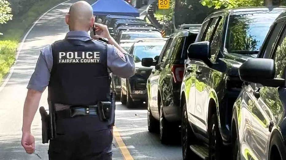 Runner discovers woman stabbed to death outside vehicle near upscale DC suburb trail
