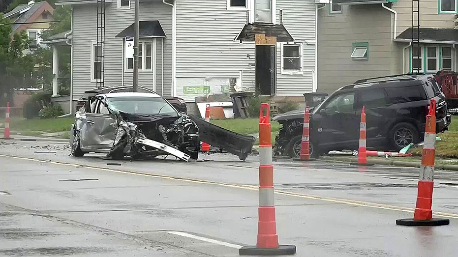 Ohio Rep Marcy Kaptur hospitalized after hit-and-run crash on way to church