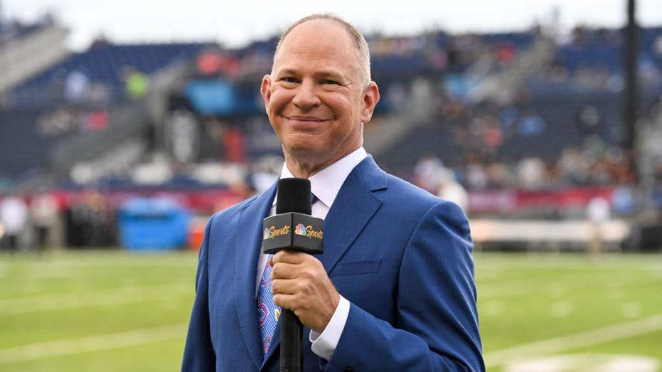 Matthew Berry discusses whether he'd hire Dianna Russini for his budding fantasy football empire