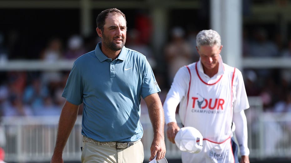 Scottie Scheffler turns hot-mic F-bomb into motivation, rallies for Tour Championship win
