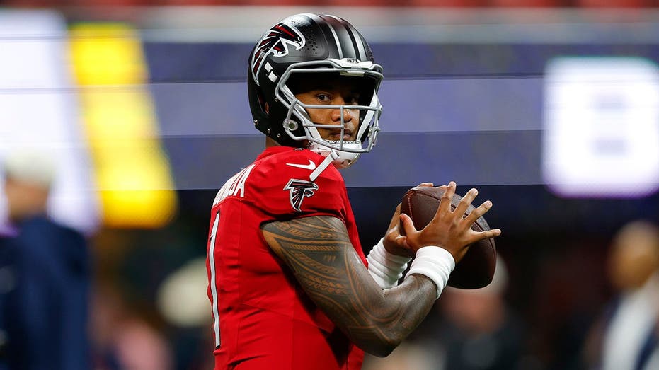 Falcons' starting QB post is Michael Penix Jr's to lose amid Tua Tagovailoa's struggles: report