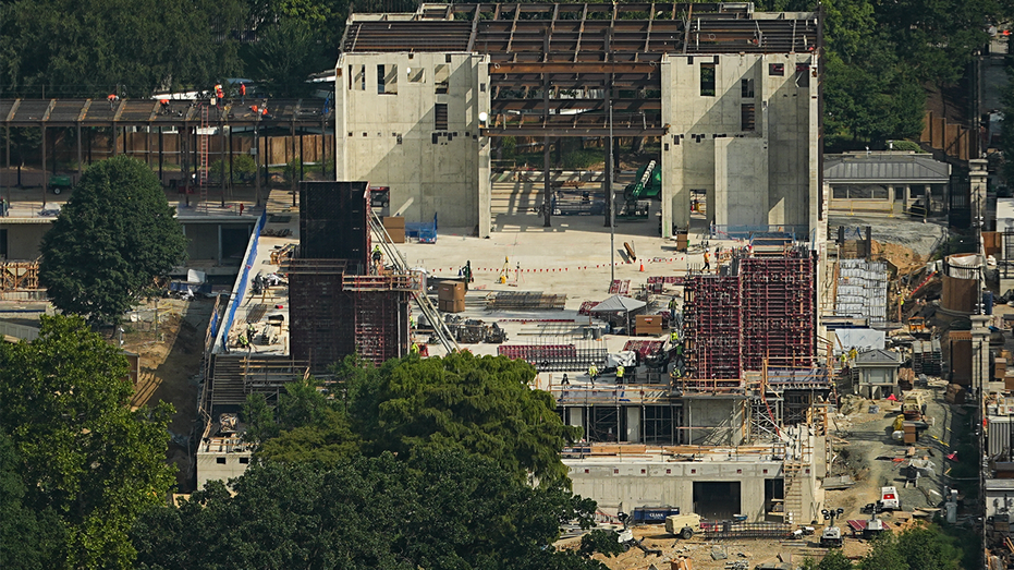 Trump's White House ballroom construction gets another lifeline from SCOTUS amid heated legal fight