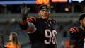 Former Navy midshipman Landon Robinson shows up to his first NFL game in full dress military uniform - Fox News