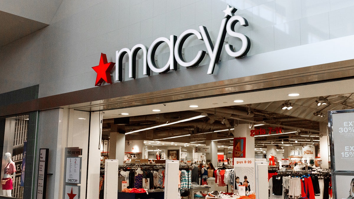 Save on clothing, shoes, designer bags and more.