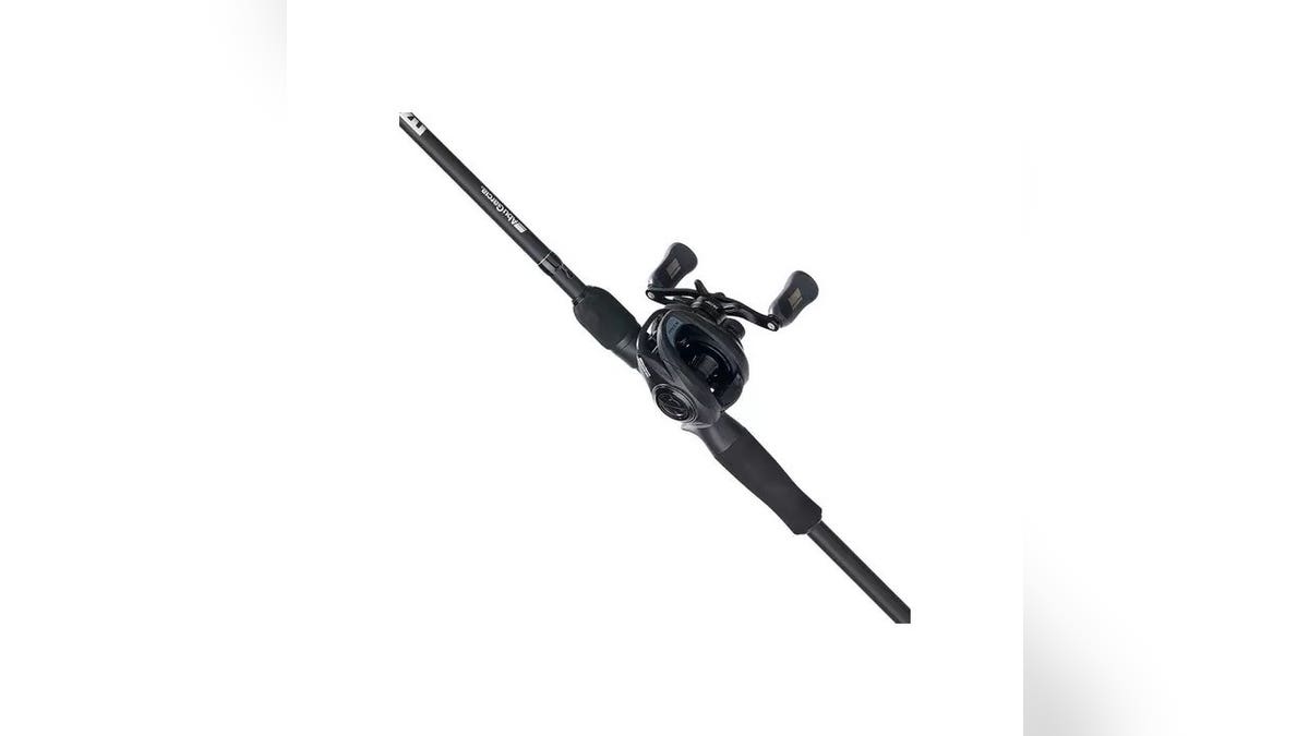 Abu Garcia Max SX Baitcast Combo