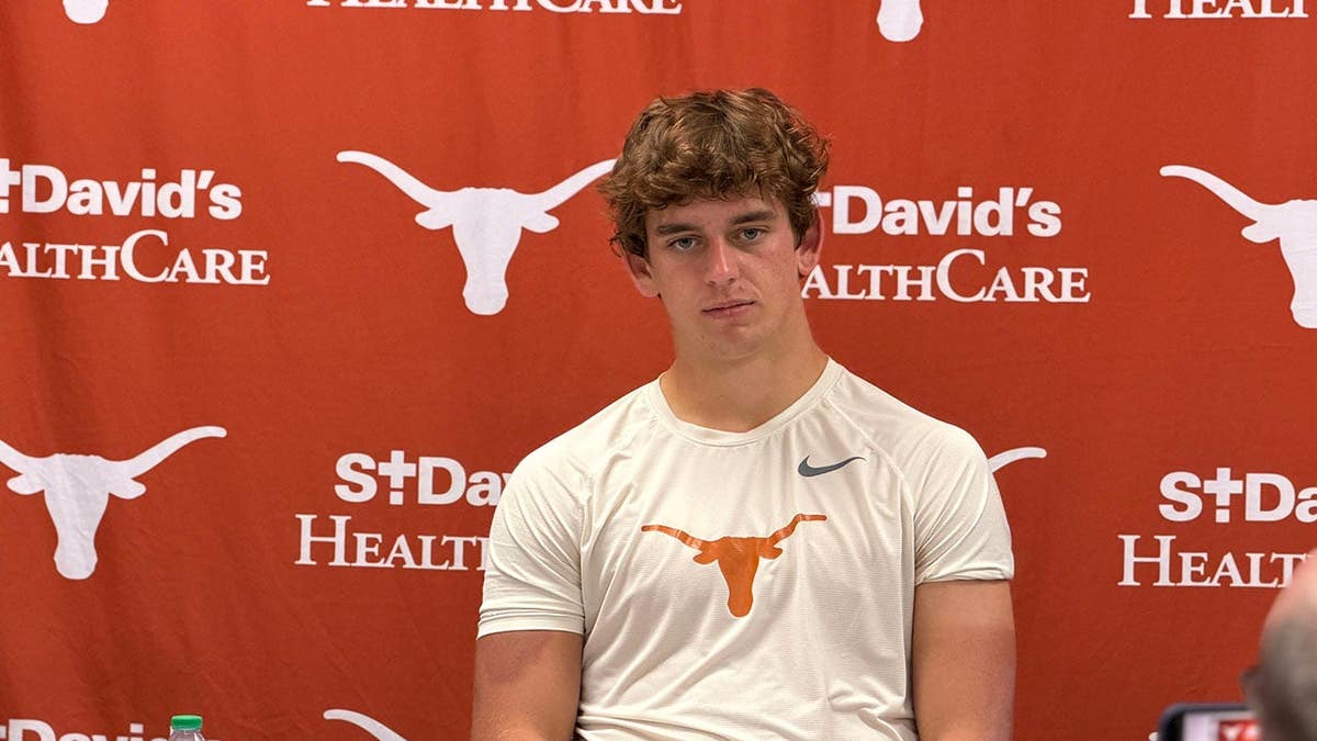 Texas QB Arch Manning talks about the Longhorns win over Tennessee