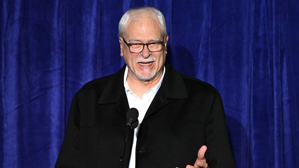 Phil Jackson speaks at the unveiling of a Kobe Bryant statue