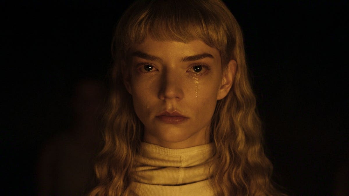 Anya Taylor-Joy as Joan in Netflix's new movie 