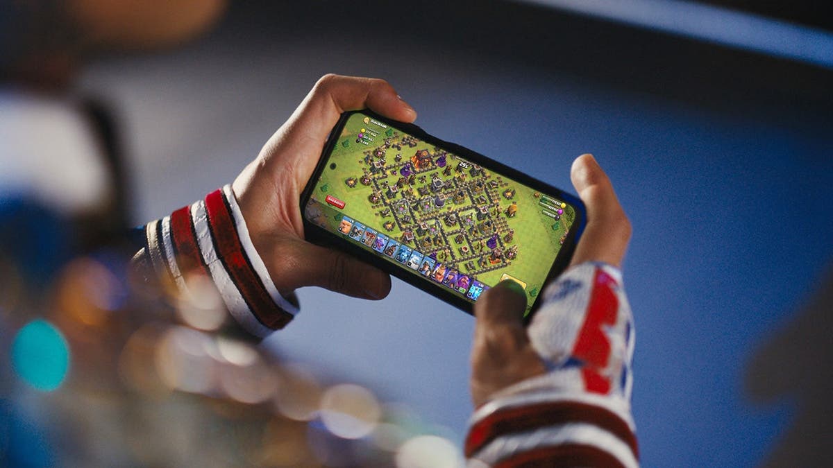 Cody Rhodes tunes into Clash of Clans action