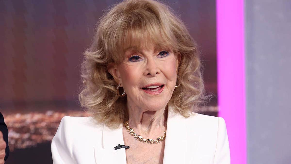 Barbara Eden stands onstage at KTLA 5 during a fundraising special.