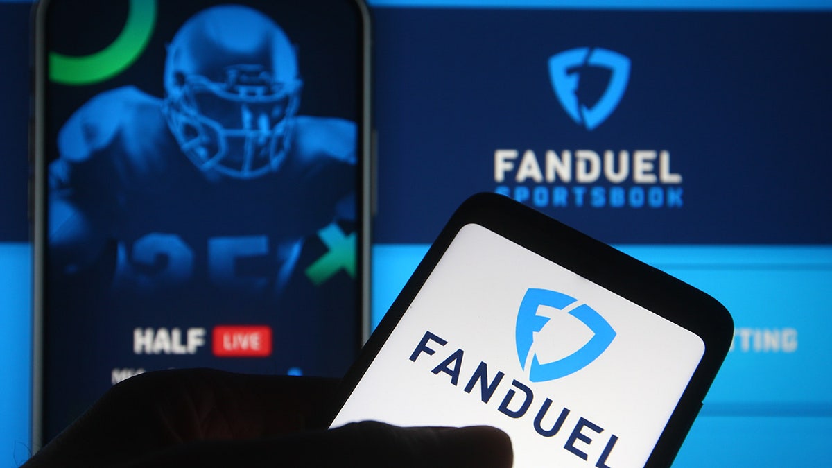 the FanDuel logo
