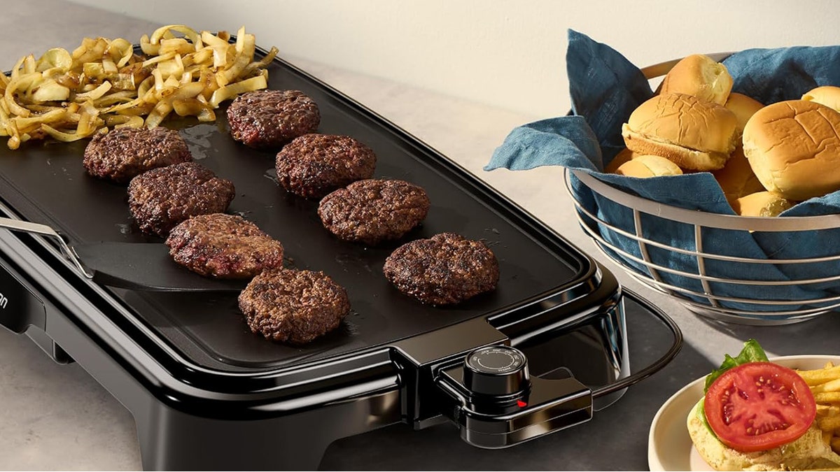 Make an entire meal on one surface.