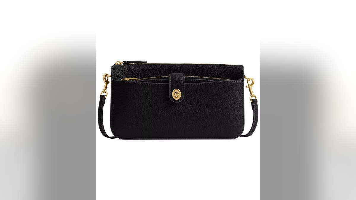 This bag has all the pockets you need for everyday essentials.