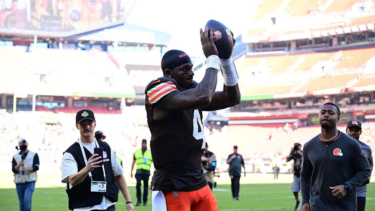Deshaun Watson celebrates after the Cleveland Browns defeat the Carolina Panthers.