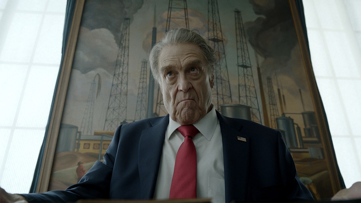 John Goodman in Digger