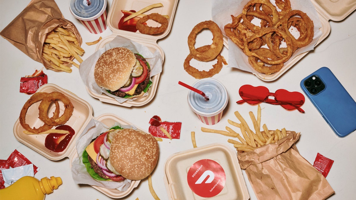 DoorDash offers fast deliveries from local restaurants, grocery stores and more.