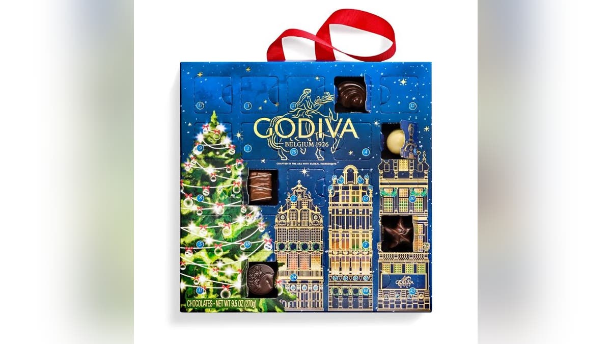 Make Christmas sweet with 24 delicious chocolates. 