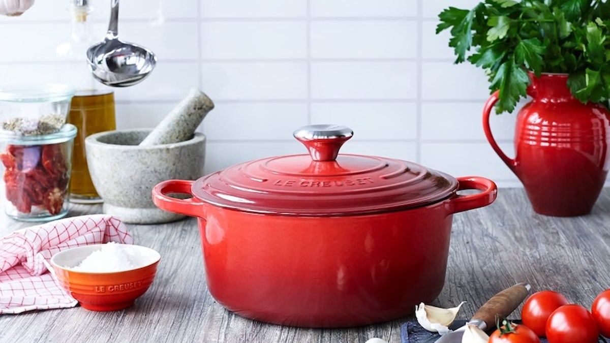 This Dutch oven arrives ready to use — no seasoning required.