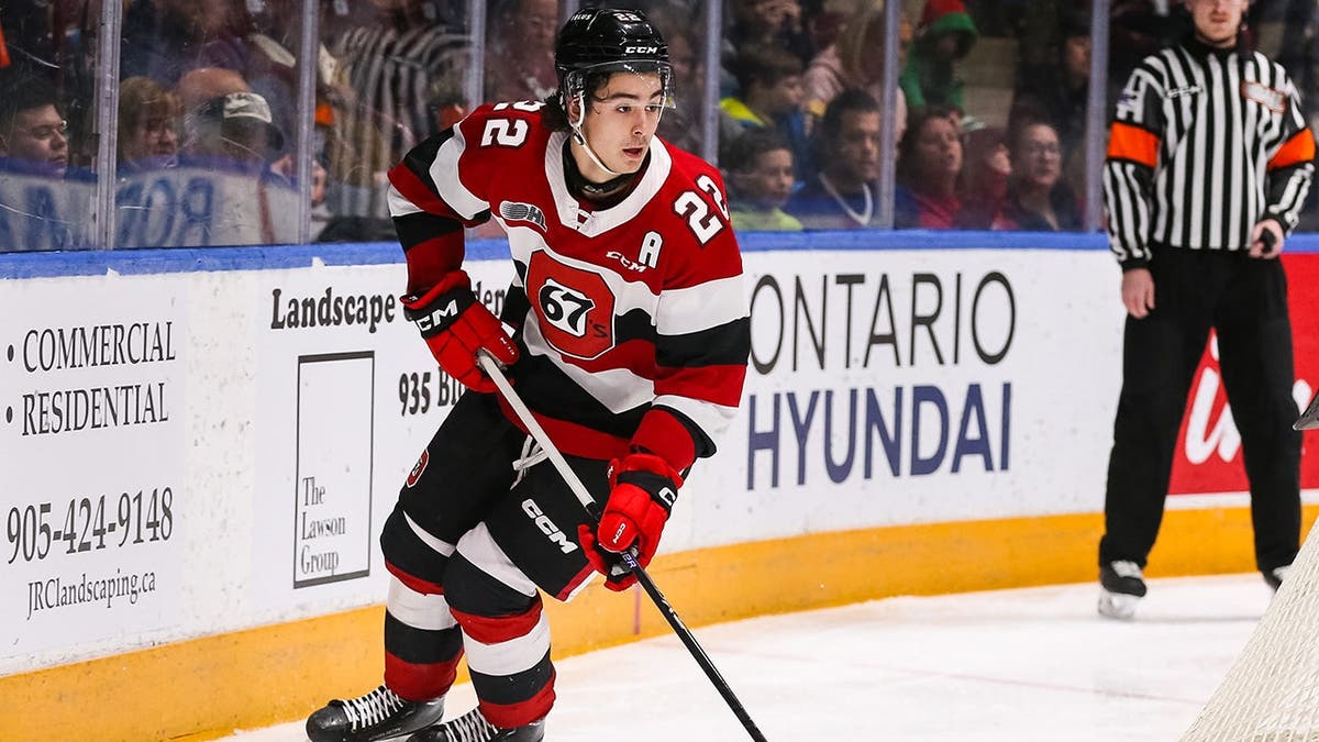 Matthew Mayich skates during a hockey game against the Oshawa Generals.