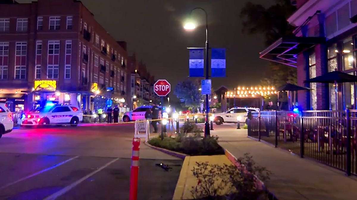 the eddy street commons intersection was closed down by police