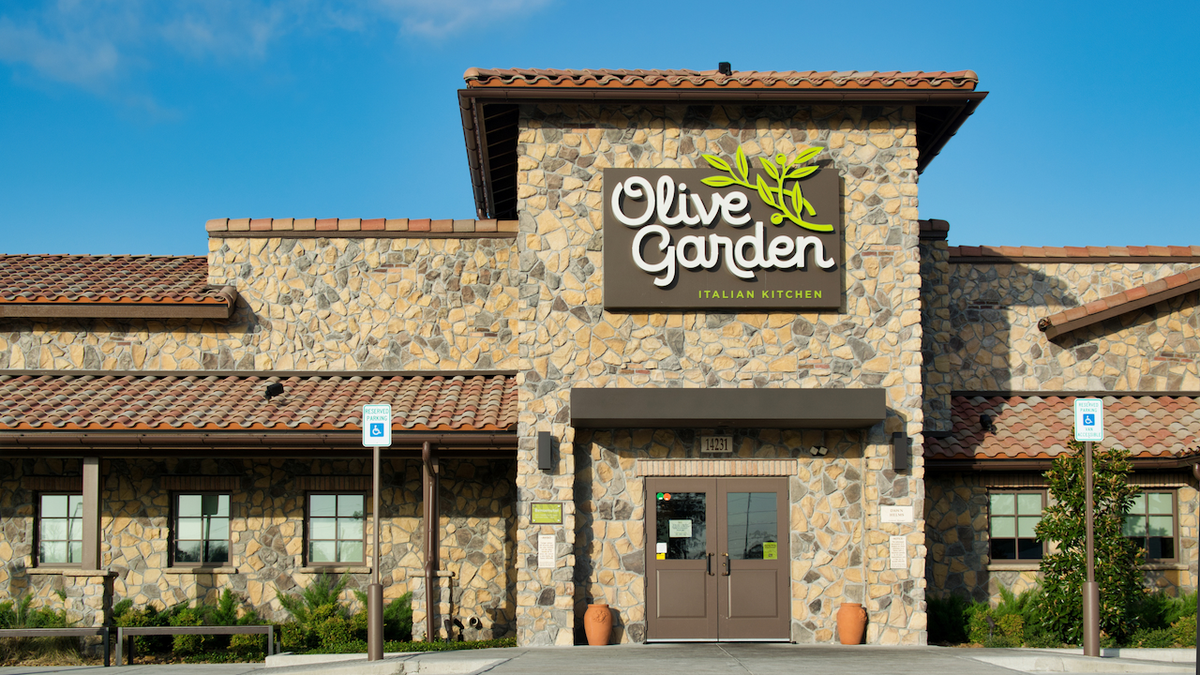 Olive Garden restaurant exterior located in Humble, Texas.