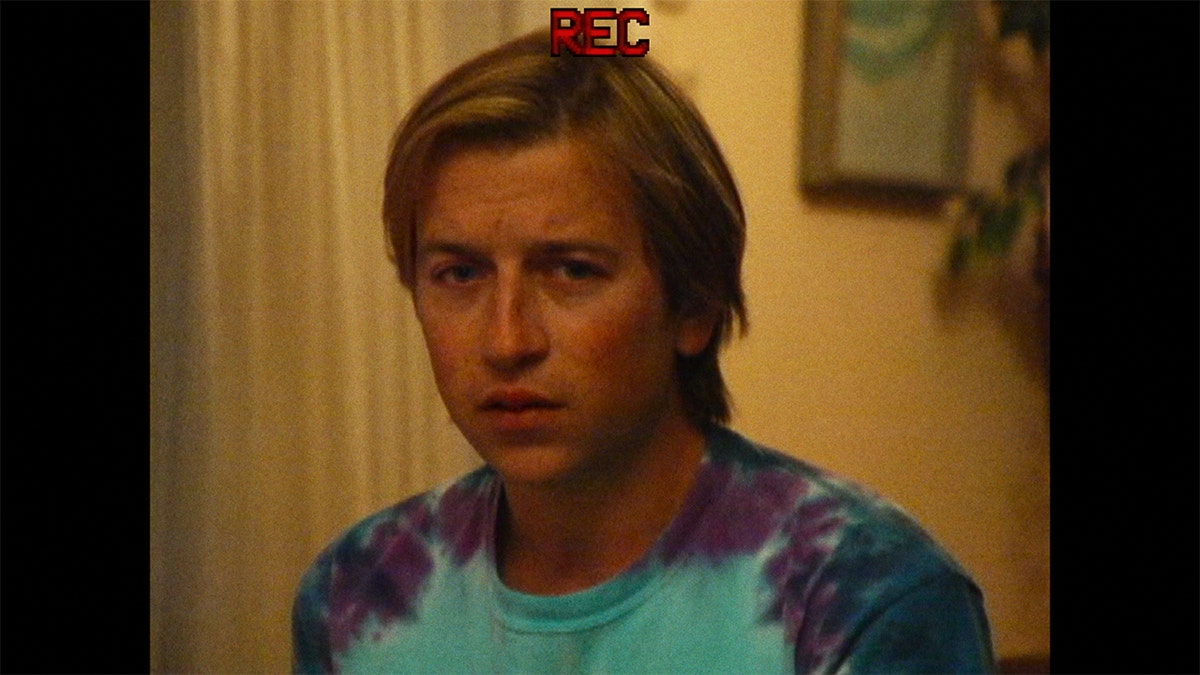 Skyler Gisondo in Primetime