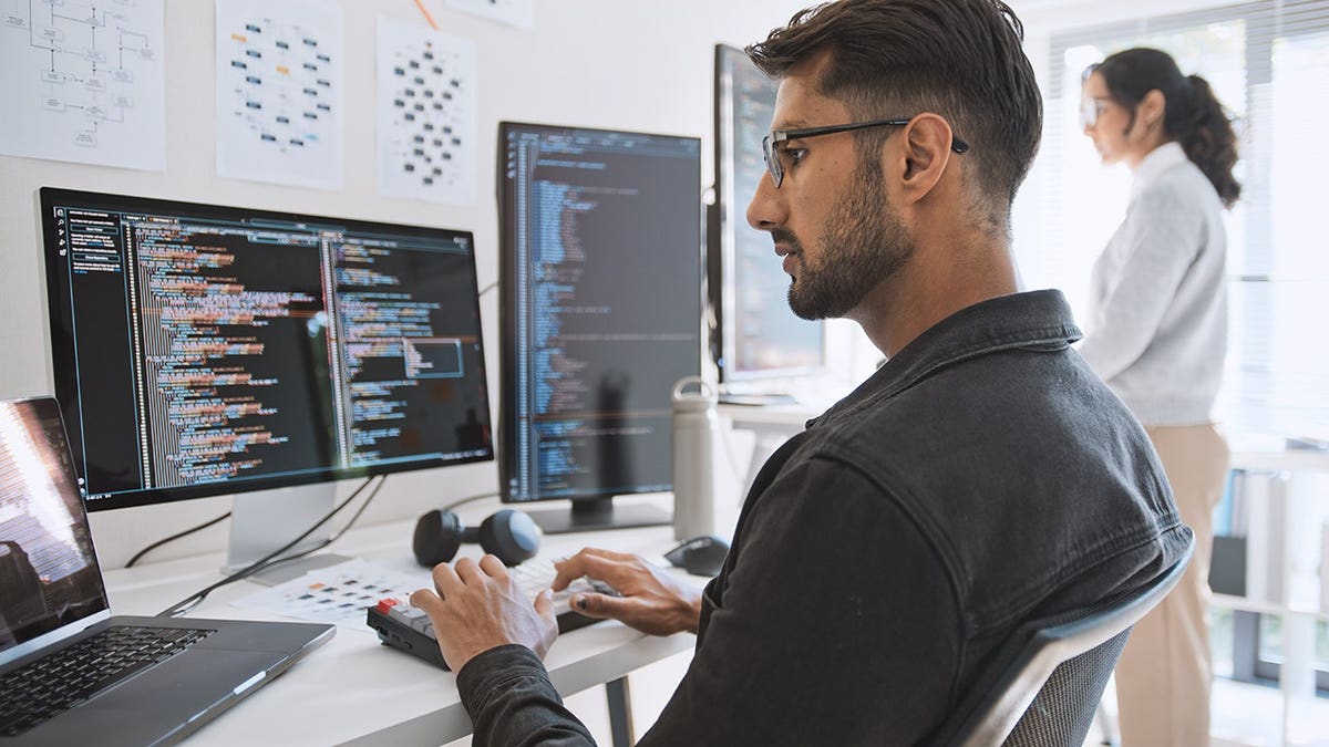 AI malware can rewrite itself to evade detection