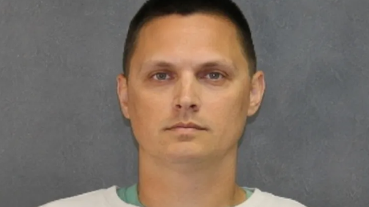 Foto policial de Thomas Christopher Ross.