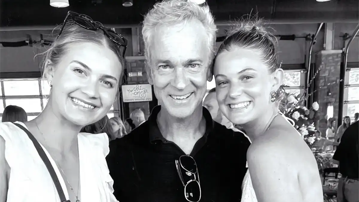 Trace Gallagher and his two daughters.