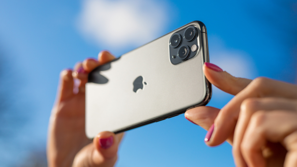 As Apple releases new iPhones, you can give your older iPhone a makeover.