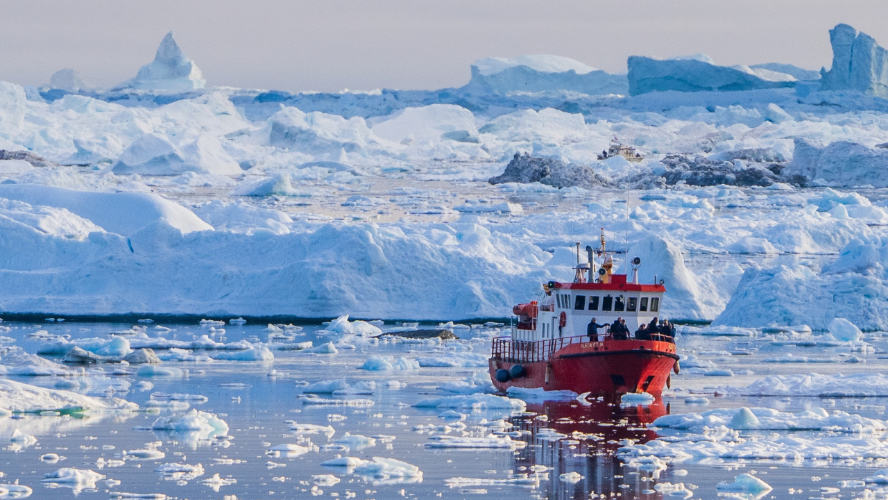 foxnews.com - Amanda Macias - Why Trump zeroed in on Greenland, the world's largest island, mostly covered in ice - in 3 charts