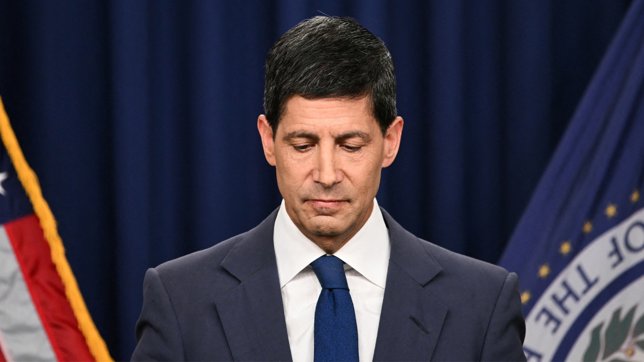 foxnews.com - Amanda Macias - The Fed just threw a wrench in Trump's midterm economic message