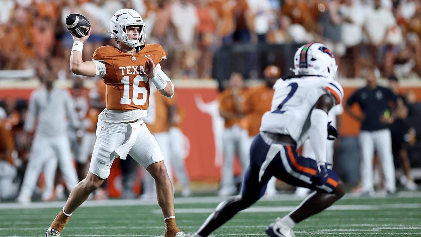 Arch Manning lanza 2 pases de TD mientras Texas, el mejor clasificado, mantiene a raya a UTSA con el calendario de la SEC acercándose