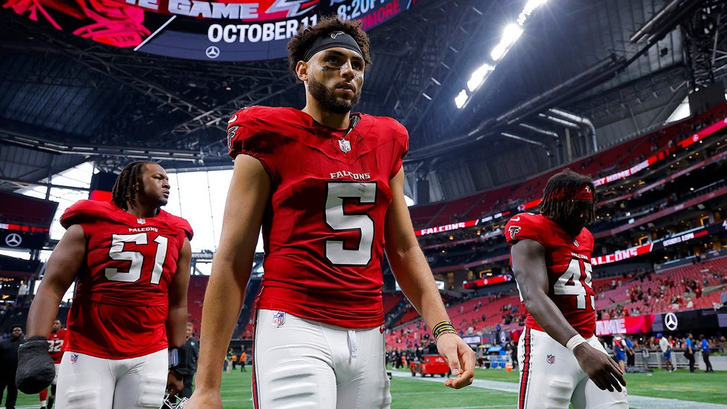 Ο Drake London των Falcons φωνάζει στον οπαδό εν μέσω της ήττας της ομάδας από τους Panthers