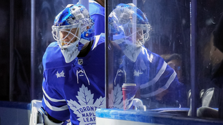 Leafs fans torch Sergei Bobrovsky online after the veteran ruins rookie lap for top pick
