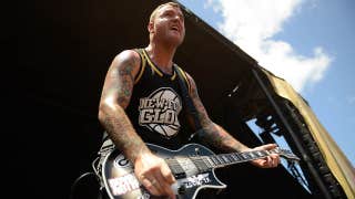 Chad Gilbert, New Found Glory founding member and lead guitarist, dead at 45