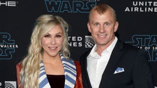 El MVP de la Serie Mundial y la actriz de «Star Wars» comparten una historia de amor digna de una película de Hallmark tras más de 20 años de matrimonio