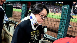 Photographer hit in head with hard foul ball at Yankees-Angels game, carted off in scary scene