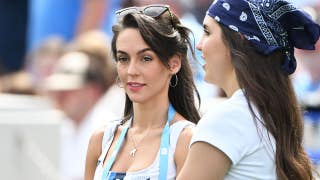 Jordon Hudson se sacude el polvo y vuelve a sus quehaceres de WAG, Belichick contra Sydney Sweeney y el «Destripador de Gainesville»
