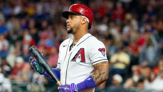 Ketel Marte booed in return to Arizona after declining to deliver a message to Diamondbacks fans