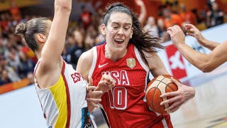 La selección de EE. UU. se salva del susto que le dio España con una remontada en el último cuarto y se clasifica para la final de la Copa del Mundo Femenina de la FIBA