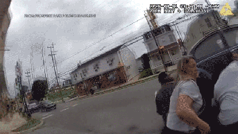 Woman becomes trapped beneath car — then strangers spring into action - Fox News