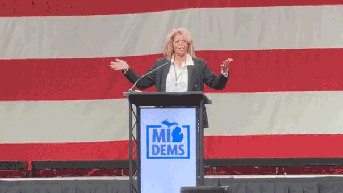 Woke stunt crumbles as Dem official botches performance on stage at party convention - Fox News