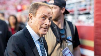 NFL fans don't hold back on 81-year-old Al Michaels after another brutal outing - Fox News