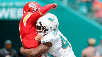 Mahomes admits 'he got me' but ref still flagged the hit for not defying gravity - Fox News
