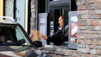 Fast-food drive-thrus took over American mornings for these key reasons - Fox News