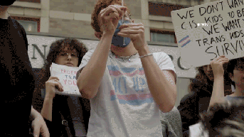Trans protest turns to chaos as activists inject themselves with cross-sex drugs - Fox News
