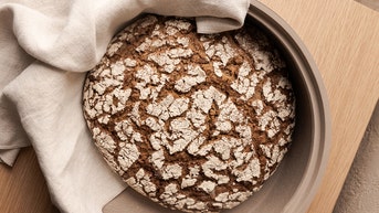 New York bakery owner reveals why loaf of bread costs a staggering $60 - Fox News